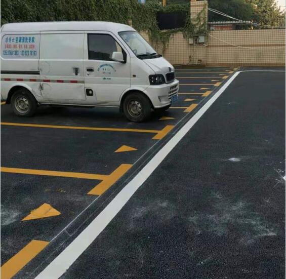 停车场划线